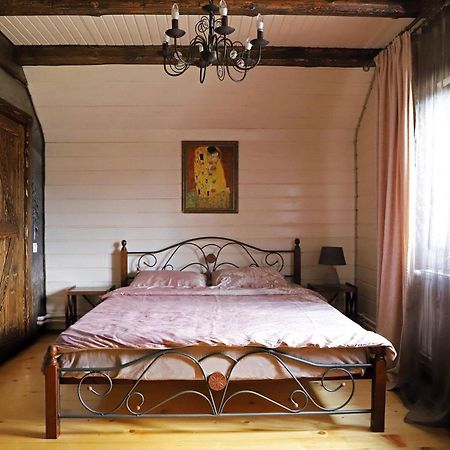 Apple House Villa Mikulicsin Kültér fotó